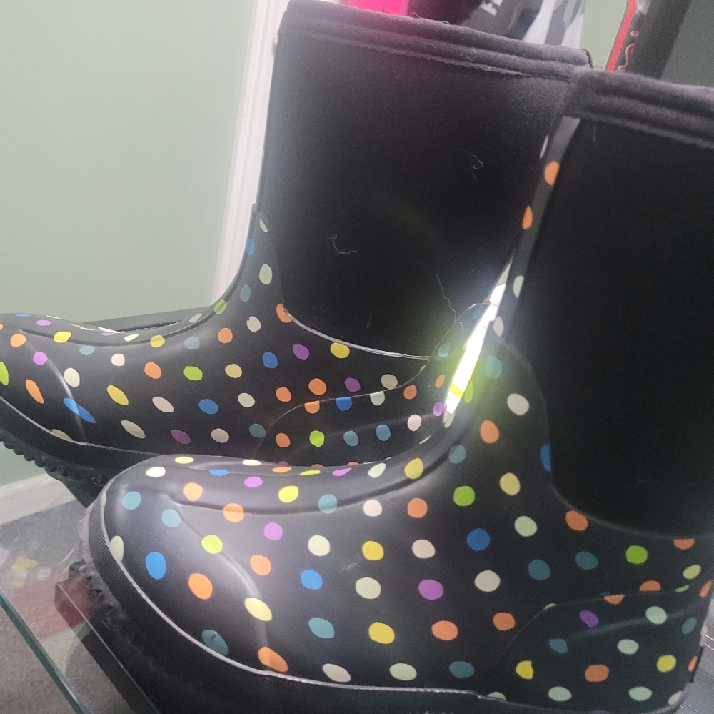 BLUE MOUNTAIN Colorful Polka Dot Adult Boots - Picture 5 of 5